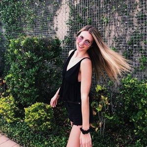 brandy melville tank top